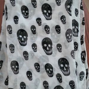 Skull Scarf